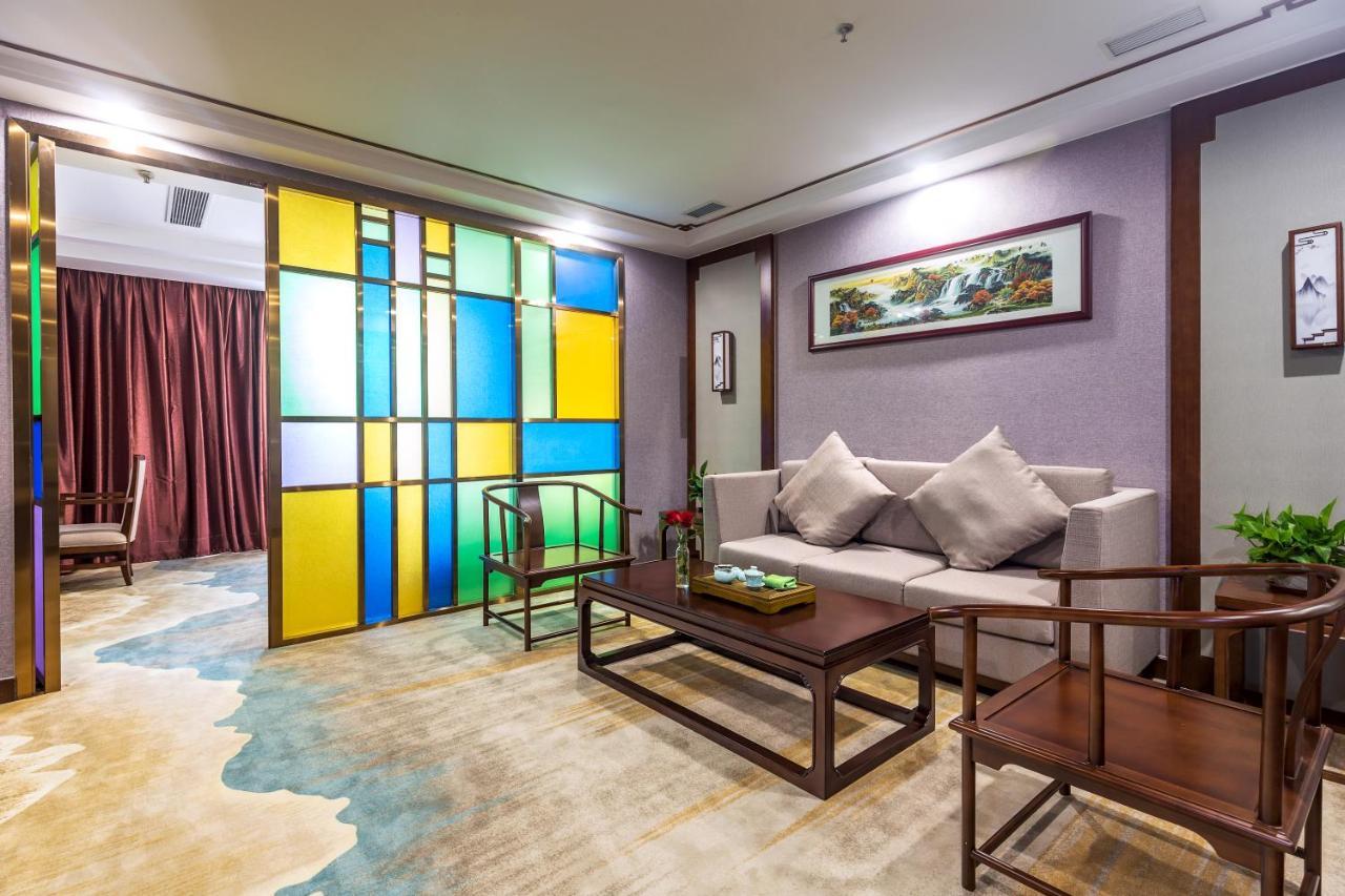 Guangzhou Nan Guo Hotel Exterior foto